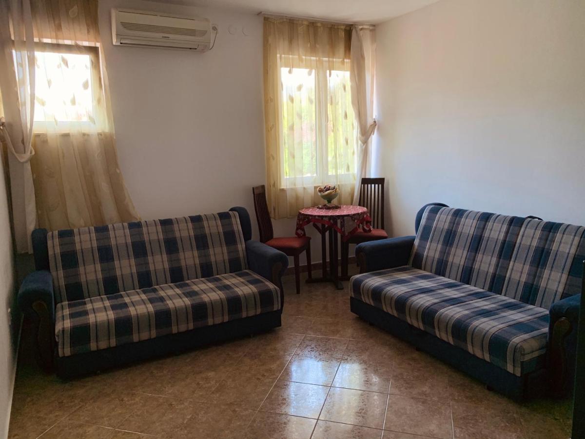 Apartmani Mina Herceg Novi Kültér fotó